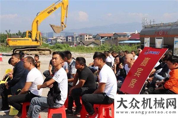 革立足創(chuàng)新圍觀！山東臨工張家界客戶試乘試駕體驗會圓滿舉辦！湖南新