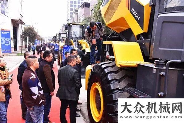 面解決方案10小時簽單6000萬！工程機械今春“攻勢”還看柳工！柳工路