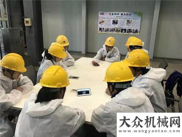 上再造巔峰再議行走在“”的徐工經(jīng)理柳工挑