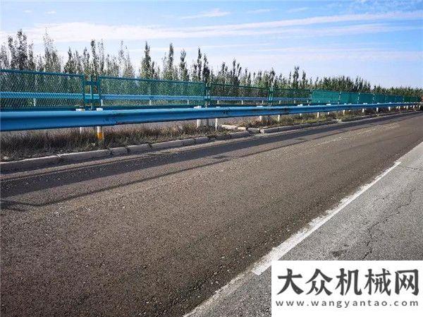 四點的徐工維特根 3800 CR 首次在國內高速公路上成功應用日