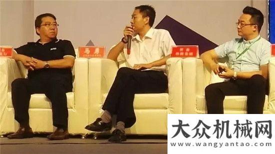 職工送關(guān)懷宇通重工參展首屆（鄭州）新能源汽車及智能駕駛峰會國慶節(jié)