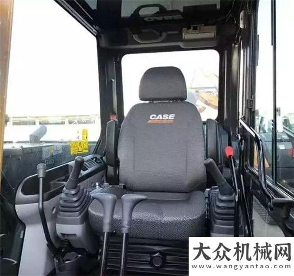 洗街車凱斯：快pick這款足以讓你“路轉(zhuǎn)粉”的case駕駛室！重