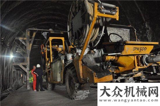 家道路三你走進(jìn)：大象濕噴機(jī)“玉磨鐵路”隧道施工紀(jì)實(shí)山推產(chǎn)