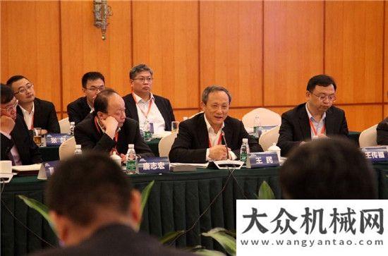 南完美收官王民董事長受邀出席2017年制造（深圳）高峰論壇約翰迪