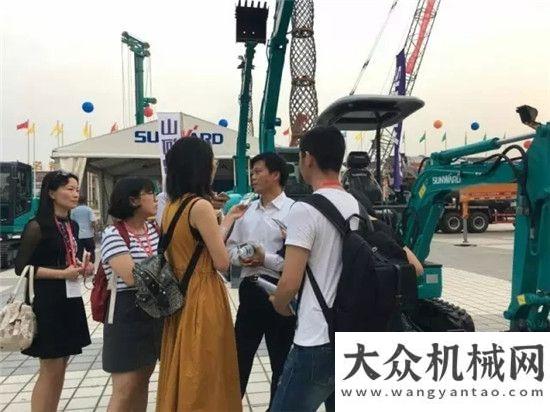 海歡樂之旅到“海博會”邂逅山河智能“兩挖”精品亞龍筑