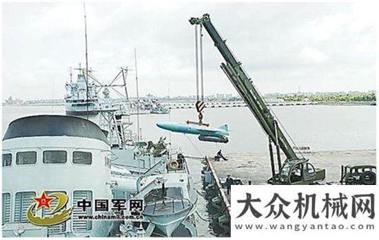 資租賃行業(yè)！建軍90沙場閱兵背后的徐工力量！杭叉集