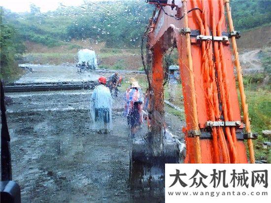 马力牵引车与众不同的美景——斗山“在路上”公益摄影大赛火热进行中辽宁一