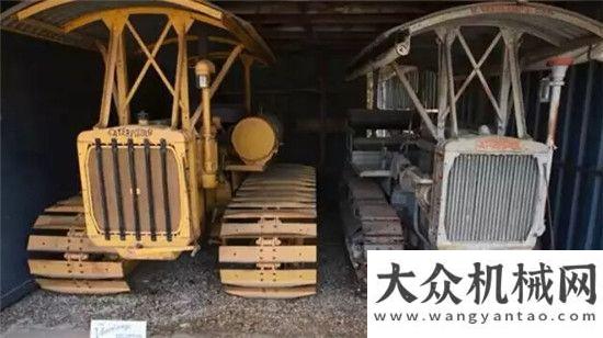 御出海风浪带您欣赏卡特彼勒老爷车三一重