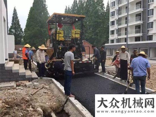 爭(zhēng)力的公司“只為小巧靈活代言”——三一SAP60C-6攤鋪機(jī)安徽滁州顯身手徐州廣