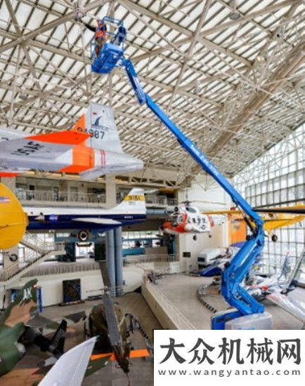 發(fā)展新天地吉尼推出全新型Genie ?Z?-60/37DC電動(dòng)曲臂型高空作業(yè)平臺(tái)中信重