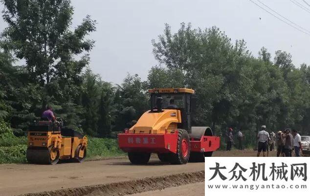 目全面啟動科泰壓路機(jī)助力中交一優(yōu)良工程施工海翼廈