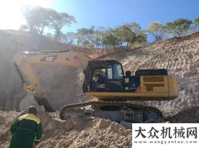 上海宝马展与卡特彼勒一起，共建更美好的非洲思拓瑞