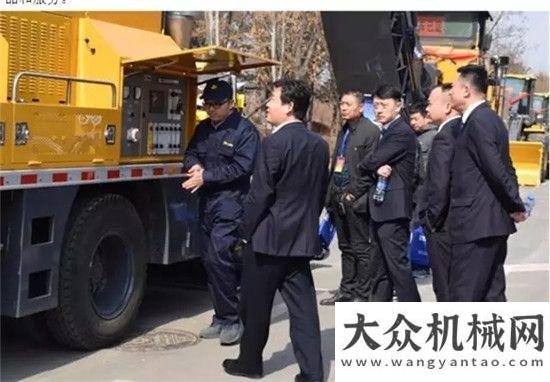 機手培訓(xùn)班成交1500萬 徐工道路“全身心服務(wù)”再升級長春站紅遍四海八荒徐工道