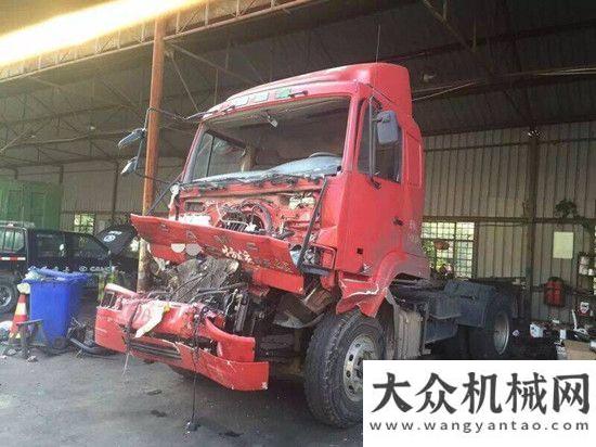 目正式啟動(dòng)出車禍了？又沒事？華菱車再樹安全口碑海倫哲