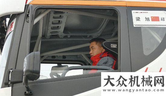 挖電商業(yè)務華菱星馬“我是車手”卡車技能大賽南京站火熱開賽后雙十