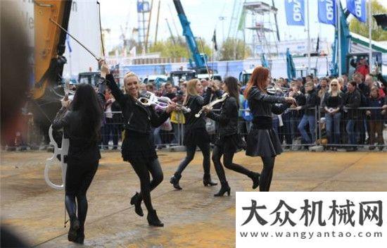 錯(cuò)過(guò)的驚艷Bauma China 2016丨機(jī)友們必到的工程機(jī)械頂級(jí)盛宴！徐工挖