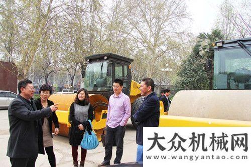 察山重建机工程机械行业协会领导到国机洛建调研临沂市