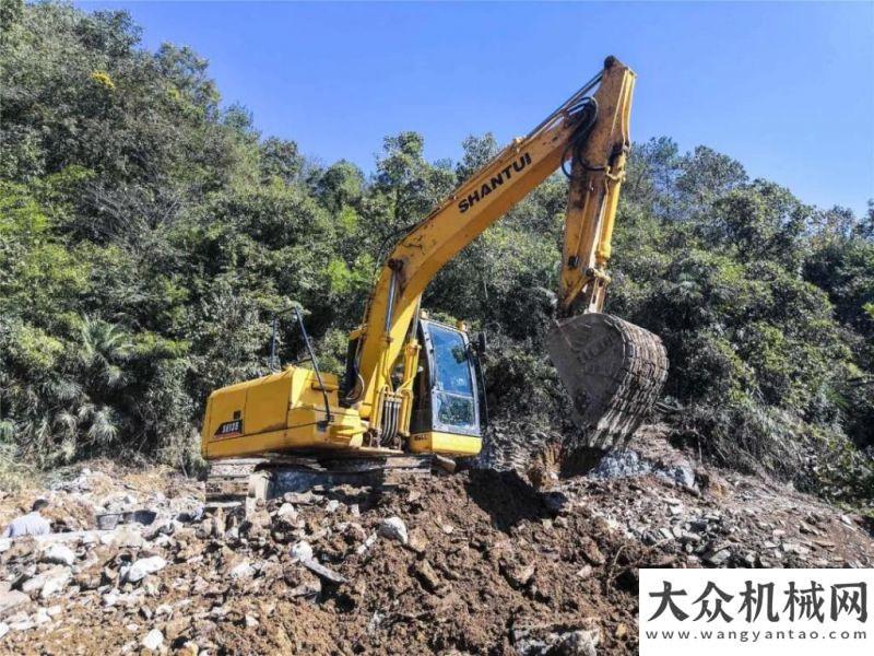 港鐵路山重建機(jī)SE135-9集技術(shù)之大成 演繹王者風(fēng)范山推建