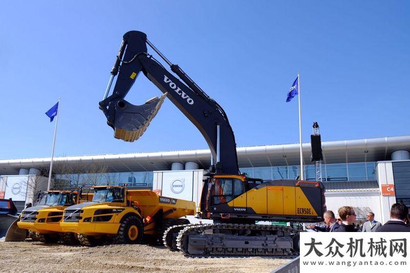 作首季檢查沃爾沃建筑設(shè)備參展bauma 2016： 攜史上最大鉸接式卡車、挖掘機(jī)強(qiáng)勢(shì)霸屏陜建機(jī)