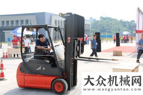 業(yè)首批專家“林德杯”叉車巡回賽選拔賽激烈進行長江液