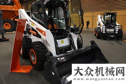 度表彰行業(yè)標(biāo)準(zhǔn)締造者山貓亮相法國INTERMAT 2015如意公