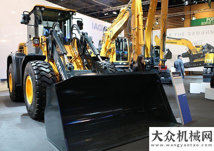 育示范企業(yè)強(qiáng)勢出擊 現(xiàn)代耀眼法國INTERMAT 2015恒