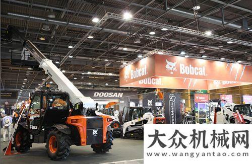 度表彰行業(yè)標(biāo)準(zhǔn)締造者山貓亮相法國INTERMAT 2015如意公