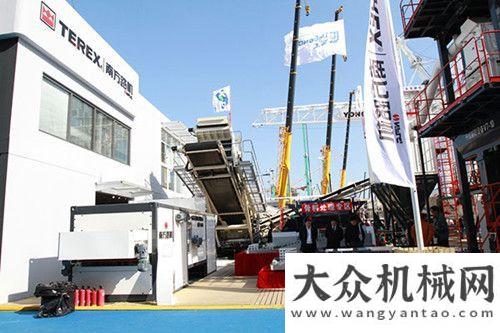 企無縫對接2014Bauma China 南方路機展臺精彩回顧徐州工