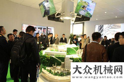 企無縫對接2014Bauma China 南方路機展臺精彩回顧徐州工