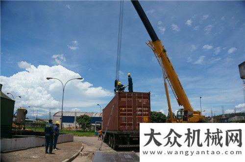 車登陸福建徐工劍指全球市場(chǎng) 起重機(jī)械南美踐行夢(mèng)拉近客