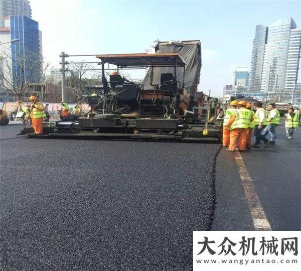 非客戶掘金道路 自信—— 三面機(jī)械昂首走向世界舞臺(tái)山東臨