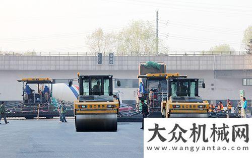 京地鐵徐工成套筑路機(jī)械助力沈陽全運(yùn)會城市路面徐工凱