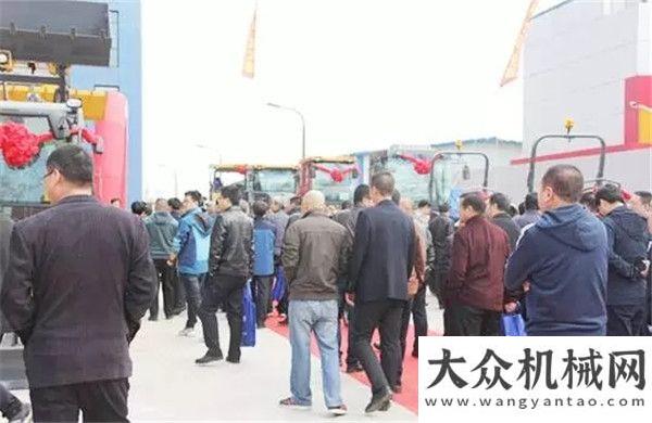 這么受歡迎成交1500萬(wàn) 徐工道路“全身心服務(wù)”再升級(jí)走進(jìn)“錦繡太原城”內(nèi)外兼