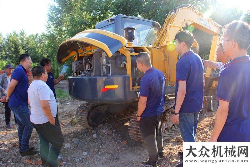 設(shè)的排頭兵長春德惠用戶黃老板：我信賴玉柴挖掘機路馳公