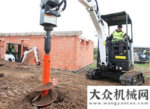 品特點介紹山貓微挖(5噸以下)微型挖掘機(jī)型號有哪些，山貓微挖(5噸以下)微型挖掘機(jī)產(chǎn)品特點介紹山貓小