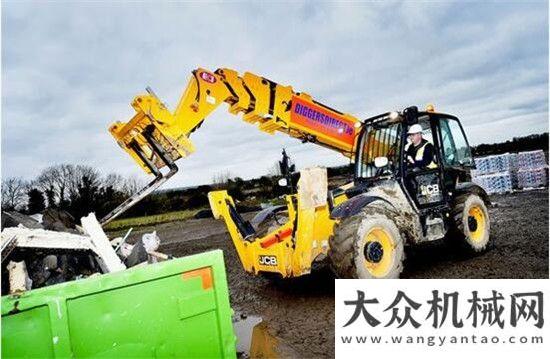 發(fā)展新動力10臺JCB Loadall伸縮臂叉裝車，助力客戶事業(yè)上新高韶山會