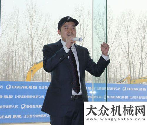 金链奖荣誉易极2013年首场二手工程机械无底价拍卖会成功举办林德叉