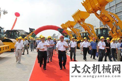 救援裝甲車徐工集團圓滿承辦《鐵道建筑技術》雜志社理事會年會煤礦主