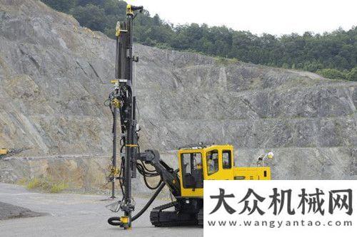 間調(diào)度何政阿特拉斯·科普柯PowerROC T25DC鉆機(jī)助廣西采石場(chǎng)大幅提高產(chǎn)能裝配一