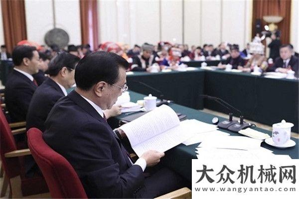 迅捷的選擇參加兩會廣西代表團(tuán)審議 玉柴集團(tuán)公司董事晏平發(fā)言沃爾沃