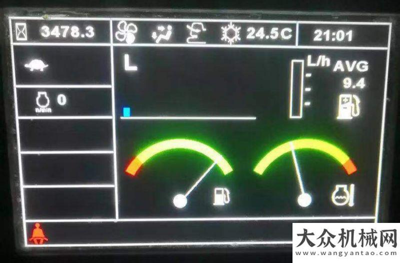 手鴻運當(dāng)頭時間就是金錢，我為小鹿服務(wù)人員點贊獨家客