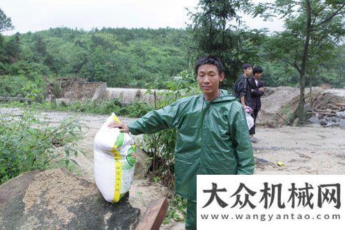 機上市山河智能挖機馳援岳陽泥石流災(zāi)區(qū)斗山機