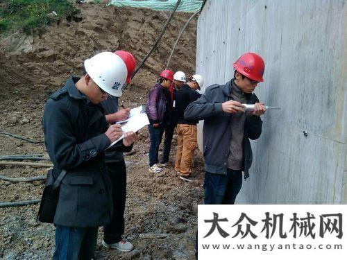 冰首當(dāng)先鋒貴州沿德高速公路三標(biāo)?進(jìn)行橋?梁?隧?道?結(jié)?構(gòu)?物?強(qiáng)?度?排查廈門工