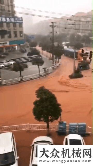 啟動試運行南方暴雨引發(fā)多地洪澇災害 工程機械企業(yè)迎難而上盡顯擔當工程機