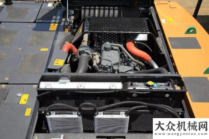 脊上顯身手凱斯CX300C到底憑什么這樣優(yōu)秀？助力美