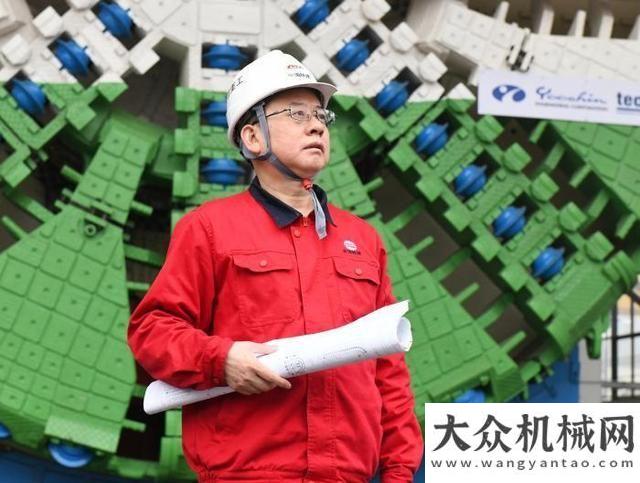 臨沂某鋼廠鐵建重工董事長劉飛香：建議推動工程機(jī)械行業(yè)區(qū)塊鏈戰(zhàn)斗力