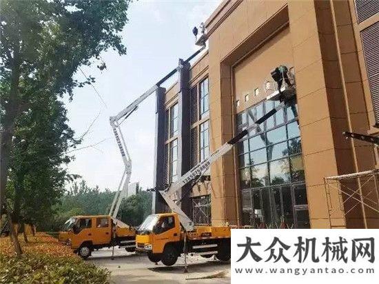 塊頭功夫高且看顏值爆表、效率卓著的柳工高空作業(yè)車如何玩轉(zhuǎn)高空領(lǐng)域！掘進(jìn)機(jī)