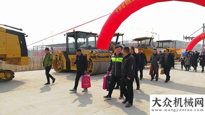 車禁止上路深耕路機(jī)市場 牽手德國摩巴 徐州瑞典耐磨產(chǎn)品技術(shù)交流會隆重舉行安徽國