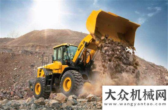 的不解之緣礦山施工的“霸器”！山東臨工L956F裝載機實力演繹油耗和性能二者兼得！許老板