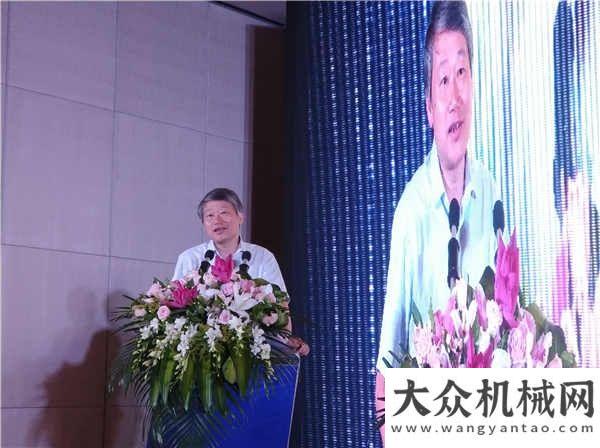 闻榜单揭晓2018二手工程机械设备行业发展高峰论坛成功举办年